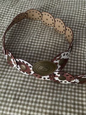 Faux Leather Medallion Accent Belt - White & Brown